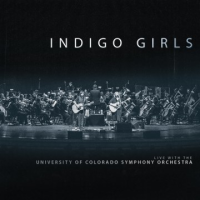 Indigo_Girls_live_with_the_University_of_Colorado_Symphony_Orchestra